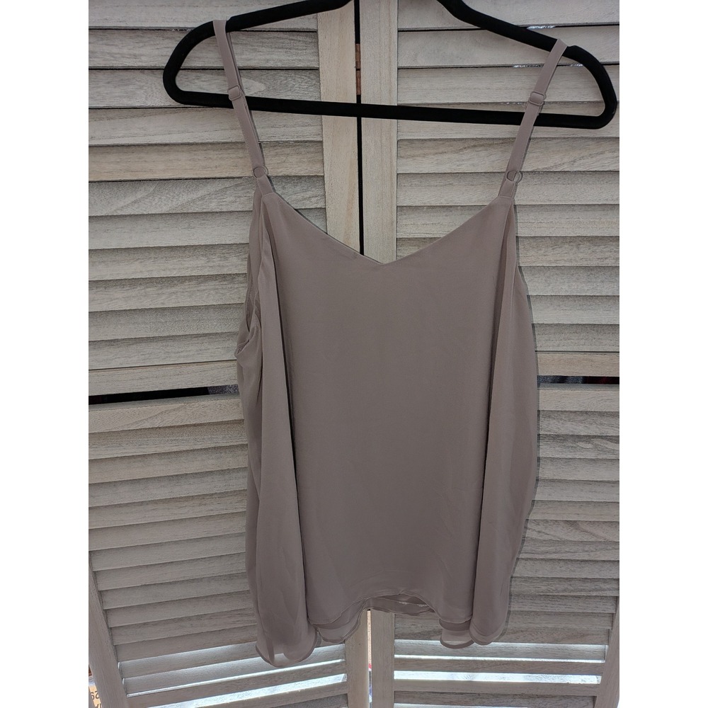 Torrid Sophie Cami Tank Top Taupe Chiffon V-Neck Double Layer Size 1X  Plus size - Picture 2 of 6